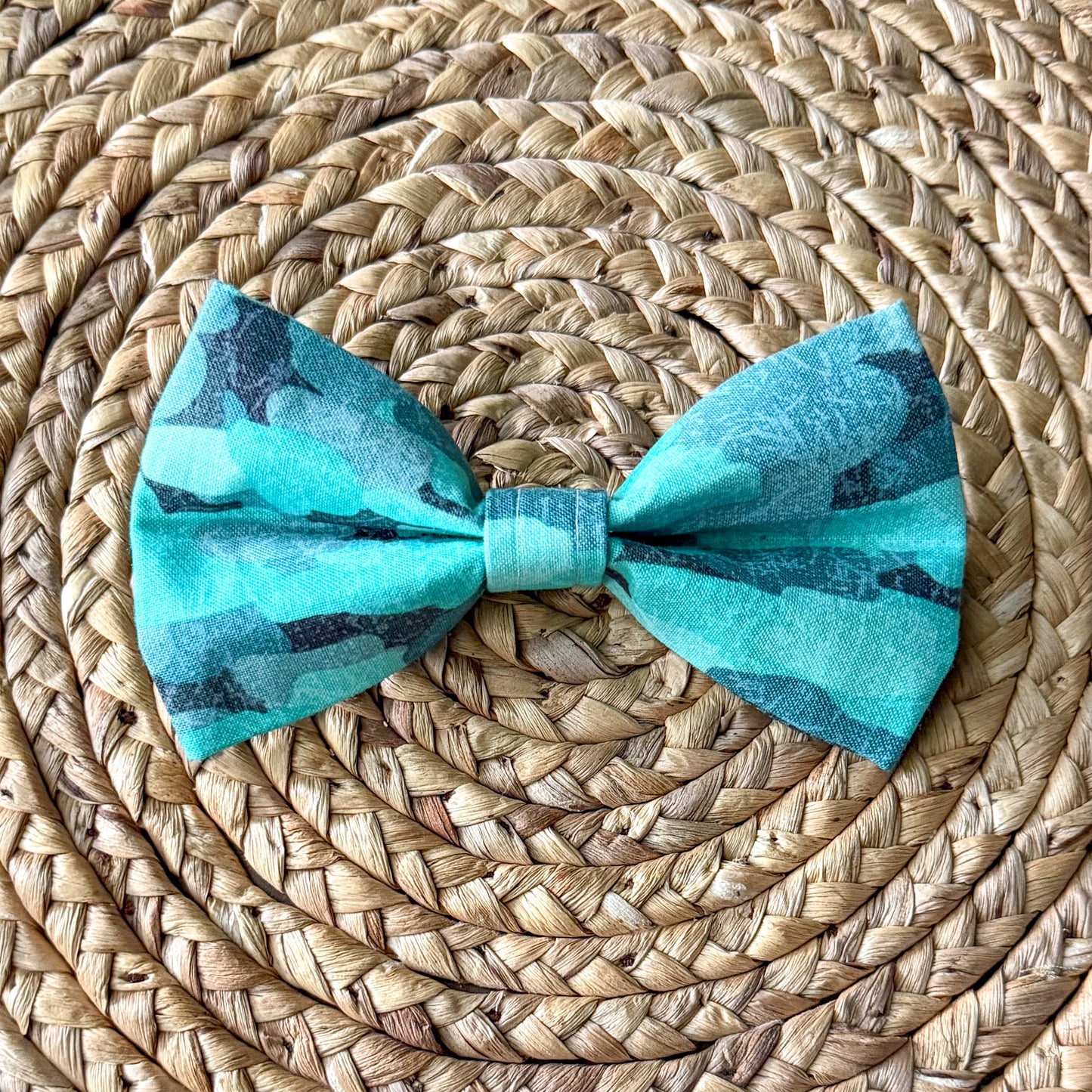 Teal Camo Bow Tie