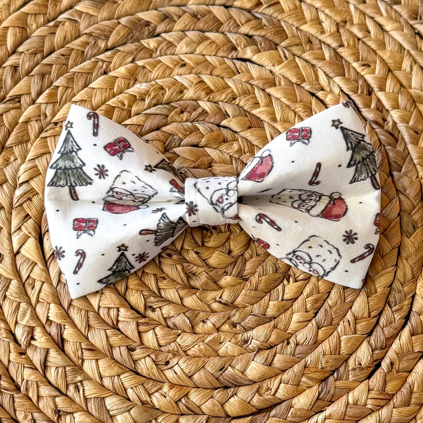 A Very Merry Christmas Bow Tie