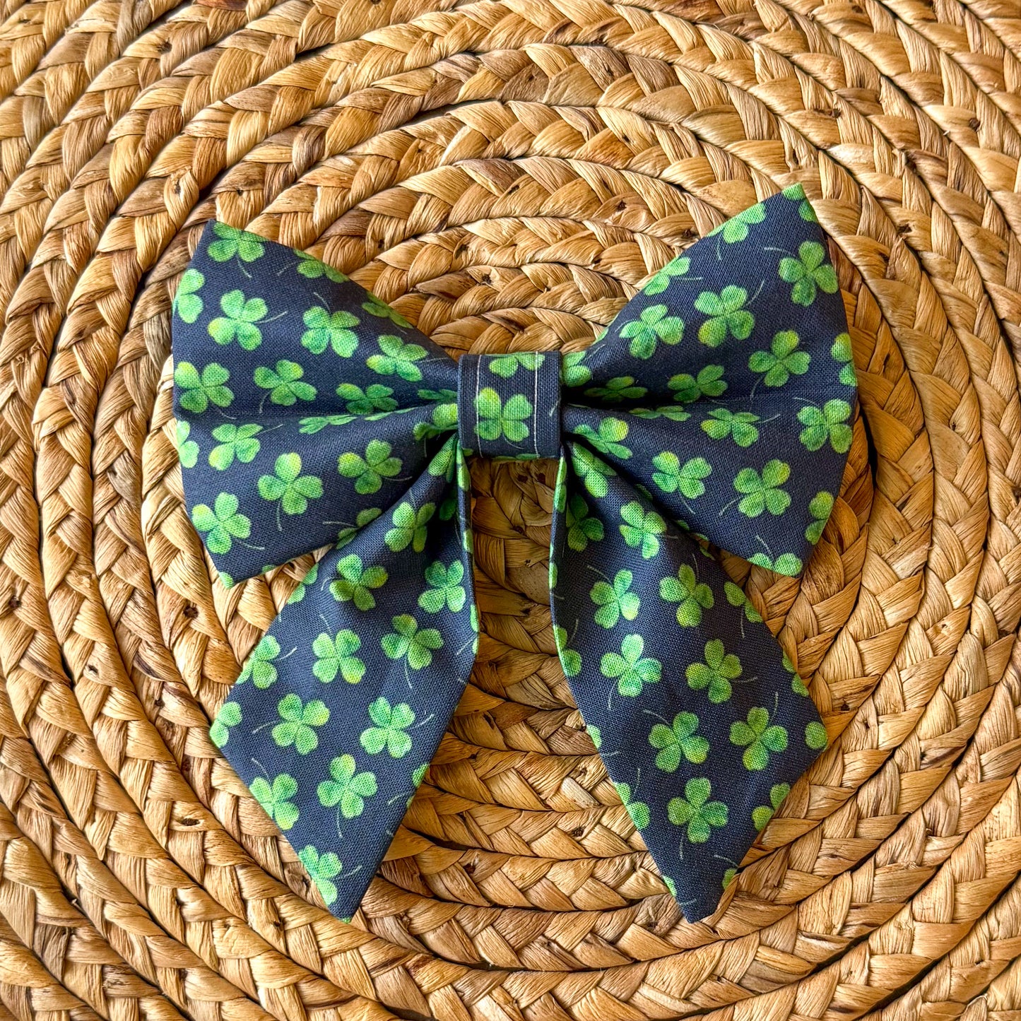 Four Paw Clover Sailor Bow