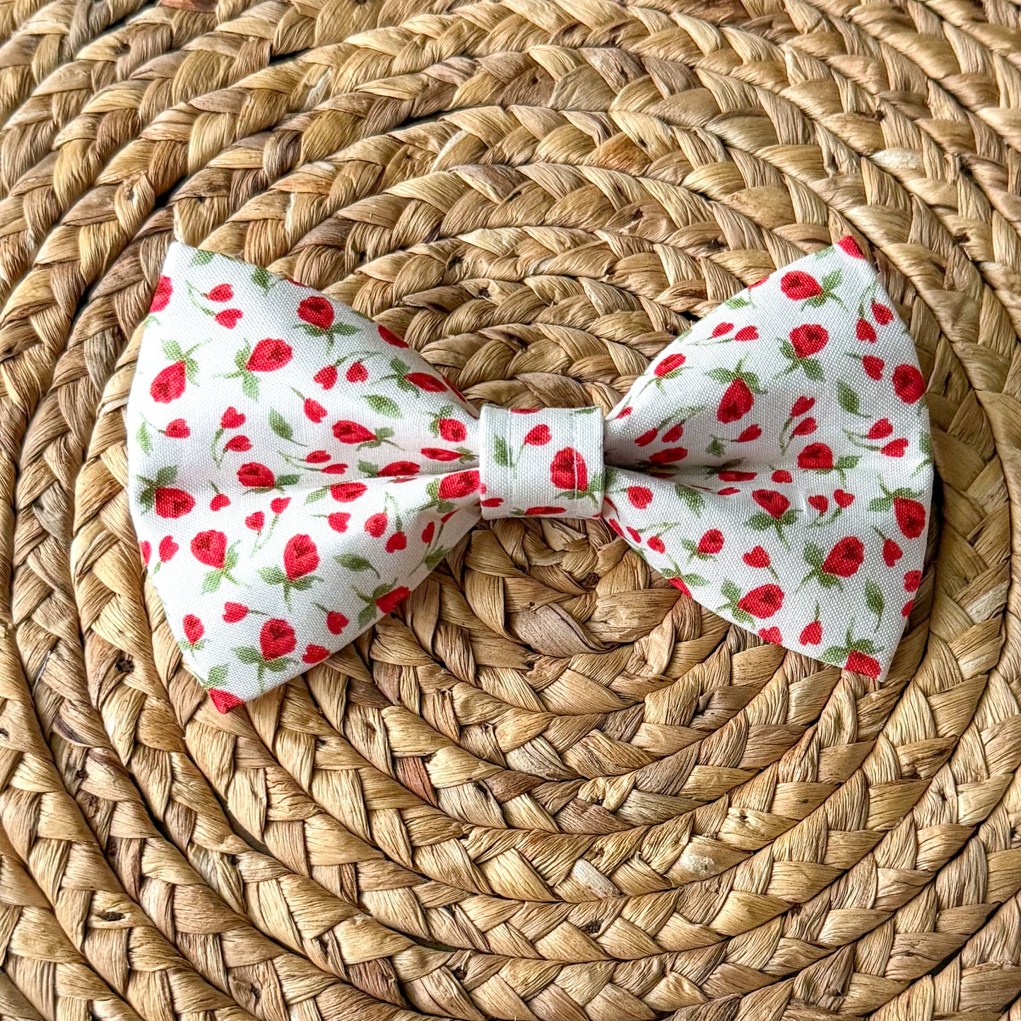 Run for the Roses Bow Tie