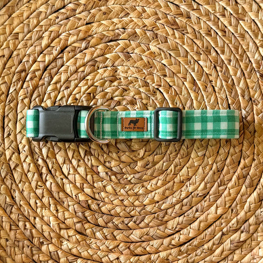 Green Picnic Plaid Collar