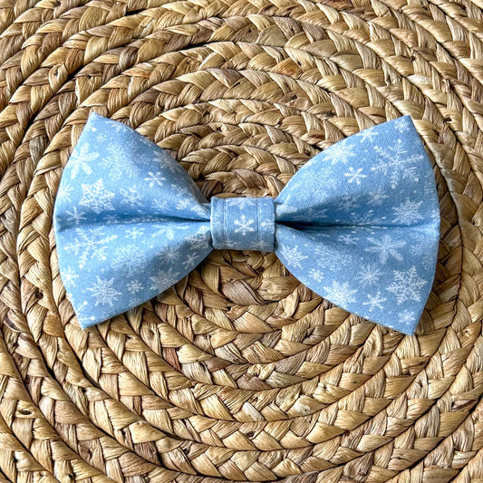 Winter Blues Bow Tie