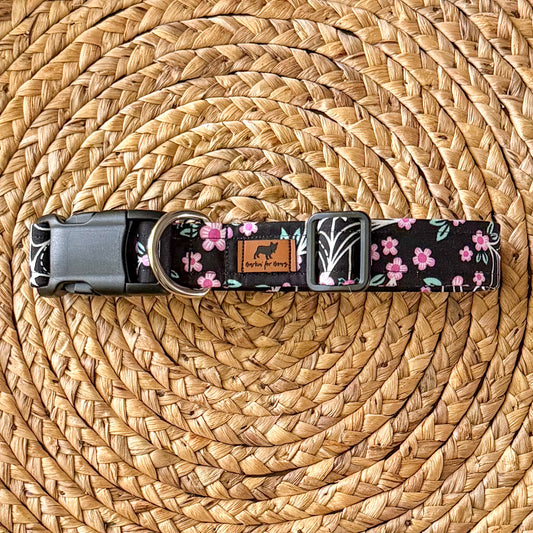 Webs and Wildflowers (Black) Collar