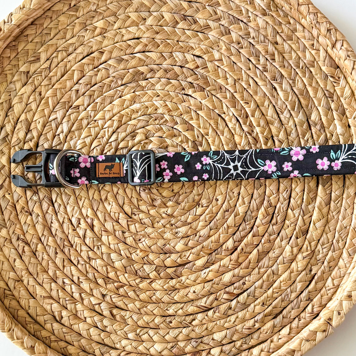 Webs and Wildflowers (Black) Collar