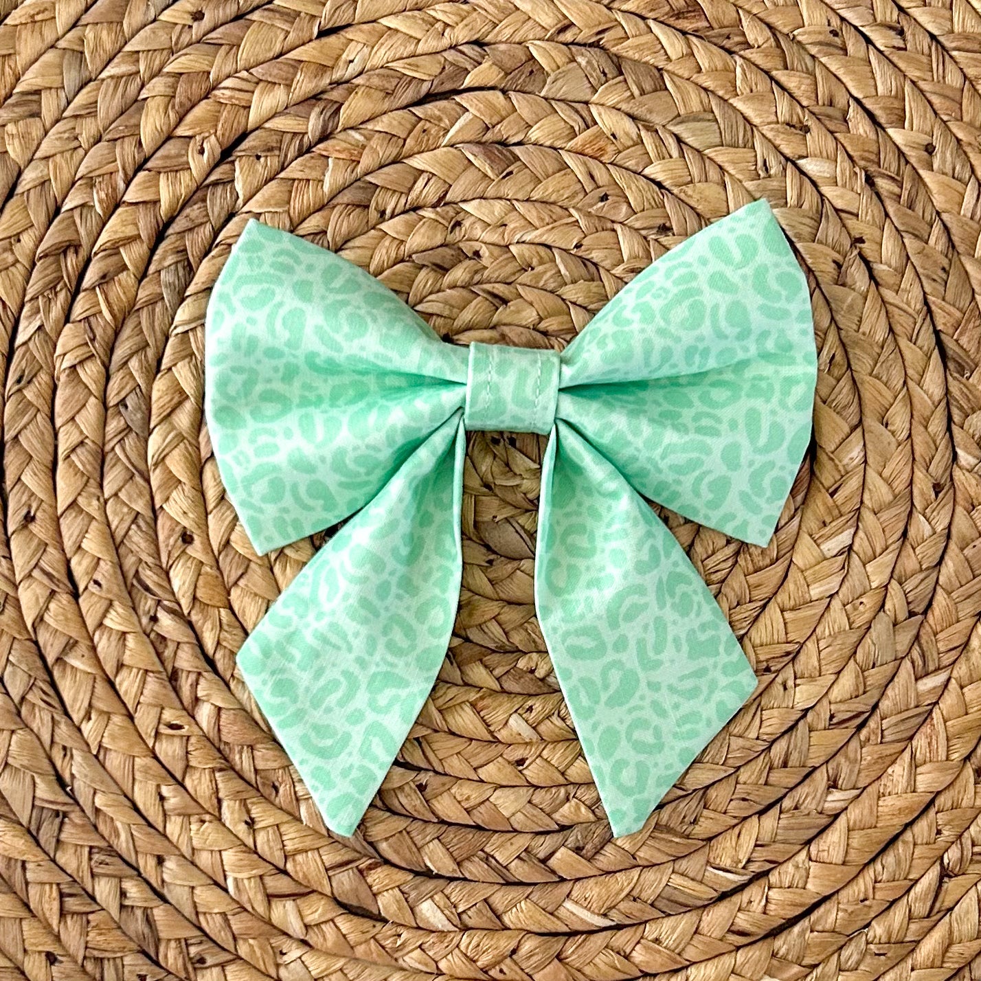 WILD Sailor Bow - Minty