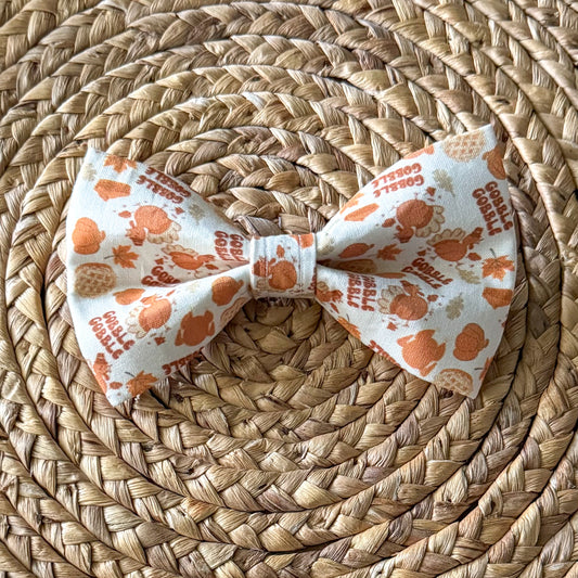 Turkey Trot Bow Tie