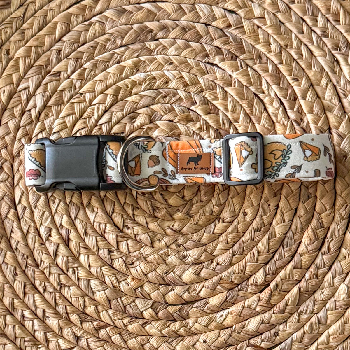 Festive Feast Collar
