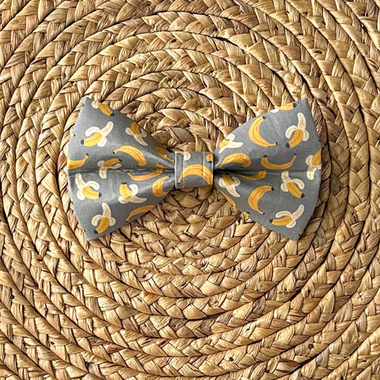 B-A-N-A-N-A-S Bow Tie