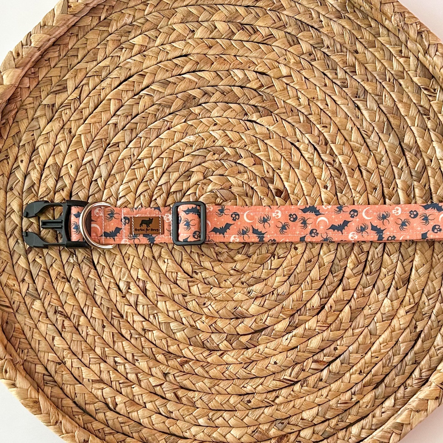 Haunted Howls Collar