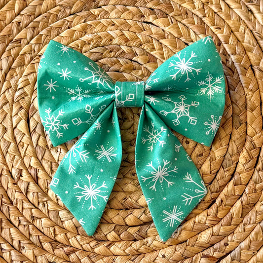A Winter Wonderland Sailor Bow