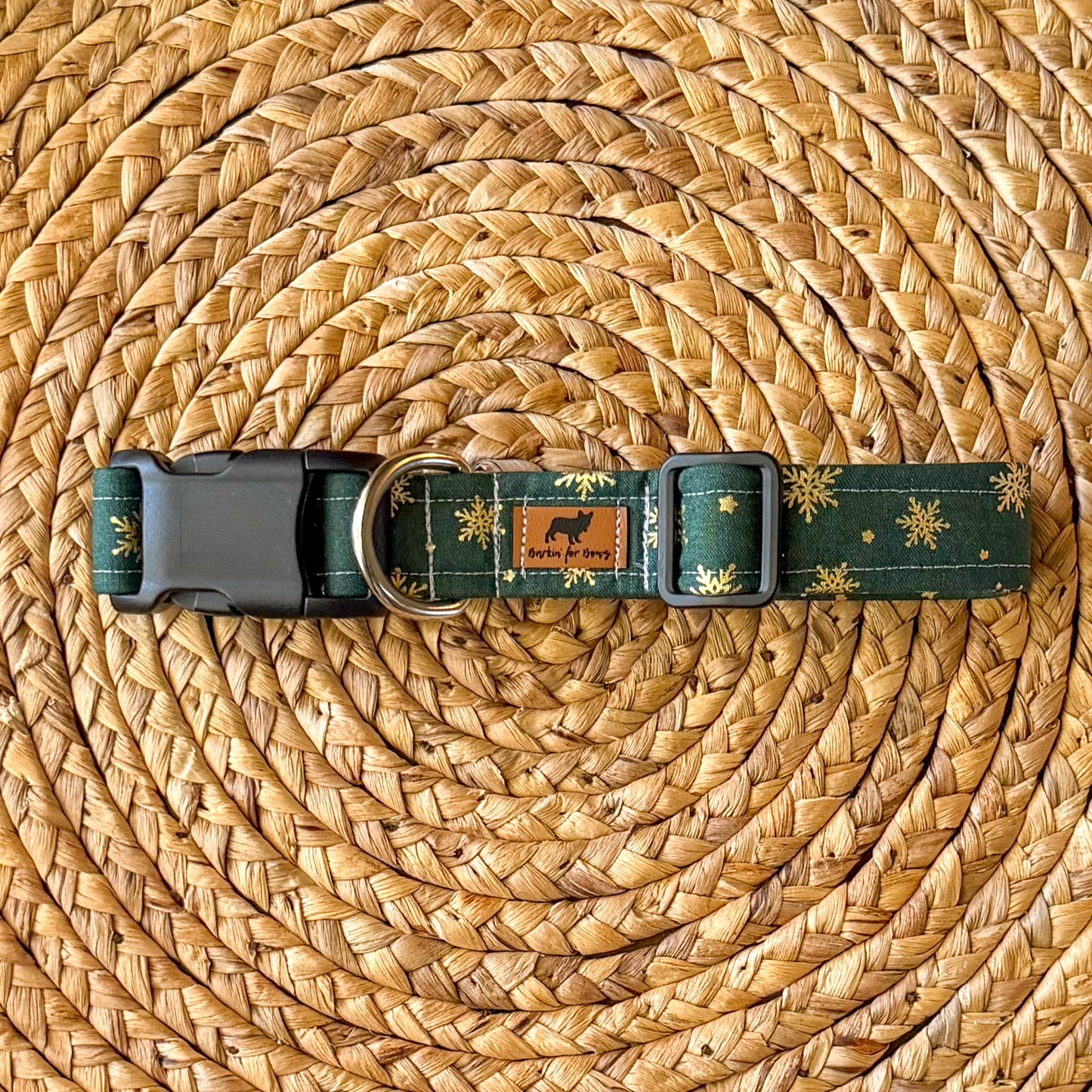 Shimmer Snowflake Collar